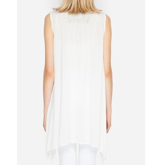 NWT! BIYA Johnny Was Size L white Saverio rayon embroidered top - Picture 4 of 13